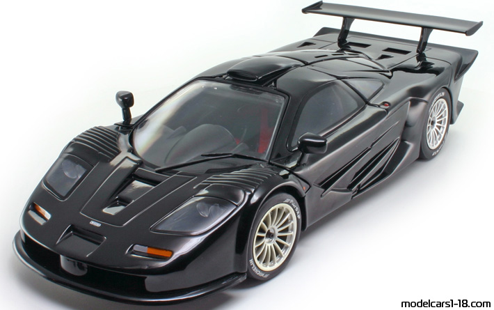 McLaren F1 GTR Long Tail (coupe) 1997 UT 1/18 - Details